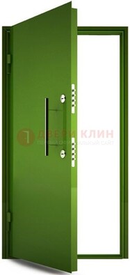 Зеленая металлическая бронированная дверь ДБ-8 в Санкт-Петербурге