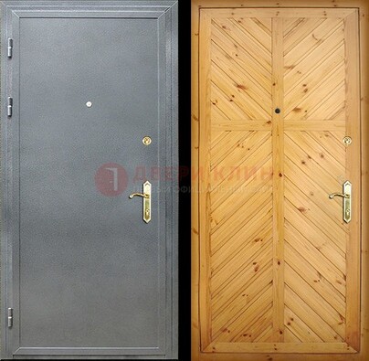 Серая металлическая дверь с евровагонкой ДЕ-12 в Краснознаменске