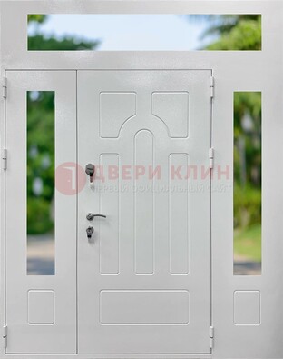 Белая стальная дверь порошок со стеклом и фрамугами ДФГ-11 в Кингисеппе