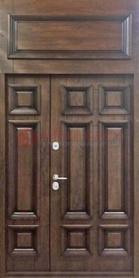 Классическая входная дверь с верхней фрамугой ДФГ-15 в Кингисеппе