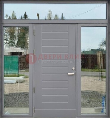 Серая стальная дверь с панелью МДФ и стеклянными фрамугами ДФГ-28 в Оренбурге