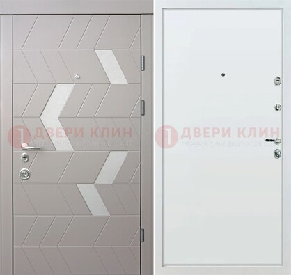 Светлая металлическая дверь с терморазрывом и МДФ панелью ДМ-190 в Кингисеппе