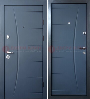 Серая входная дверь с фигурной фрезеровкой МДФ ДМ-213 в Кингисеппе