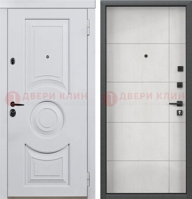 Белая железная дверь с МДФ в квартиру ДМ-463 в Кингисеппе
