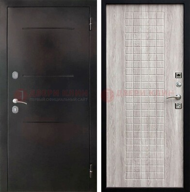 Черная железная дверь с порошковым покрытием и филенчатой МДФ ДП-221 в Кингисеппе