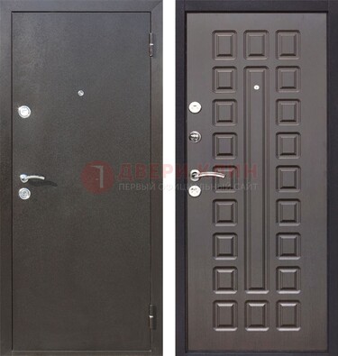 Коричневая железная дверь с порошковым окрасом ДП-63 в Кингисеппе