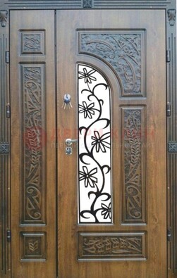 Морозостойкая металлическая парадная дверь ДПР-12 в Кингисеппе