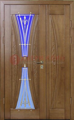 Коттеджная парадная дверь со стеклянными вставками и ковкой ДПР-26 в Дмитрове