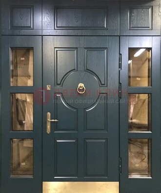Стальная парадная дверь ДПР-64 со стеклопакетом в Санкт-Петербурге