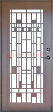 Коричневая стальная решетчатая дверь с узором ДР-4 в Кингисеппе