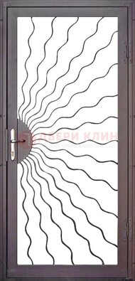 Коричневая железная решетчатая дверь ДР-8 в Кингисеппе