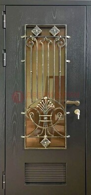 Одностворчатая железная дверь со стеклом и ковкой для дома ДСК-101 в Кингисеппе