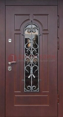 Темная входная дверь со стеклом и ковкой ДСК-117 в Кингисеппе