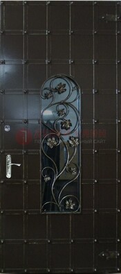 Высокая железная дверь со стеклом и ковкой ДСК-15 в Мытищах