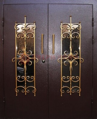 Металлическая дверь с ковкой и остеклением ДСК-49 в Перми