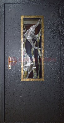Металлическая дверь со стеклом и ковкой ДСК-82 для крыльца в Кингисеппе