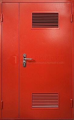 Красная железная техническая дверь с вентиляционными решетками ДТ-4 в Кингисеппе