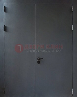 Черная распашная тамбурная дверь Порошок ДТМ-46 в Кингисеппе