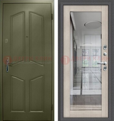 Зеленая стальная дверь с МДФ панелями и зеркалом ДЗ-137 в Кингисеппе