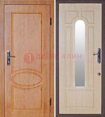 Светлая железная дверь с зеркалом ДЗ-24 в Кингисеппе